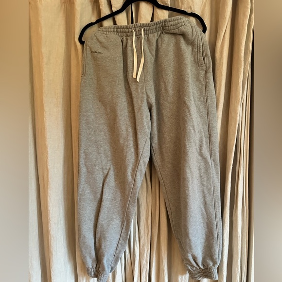 LES BASICS - THE BASIC JOGGER MISTY GREY - Picture 2 of 2